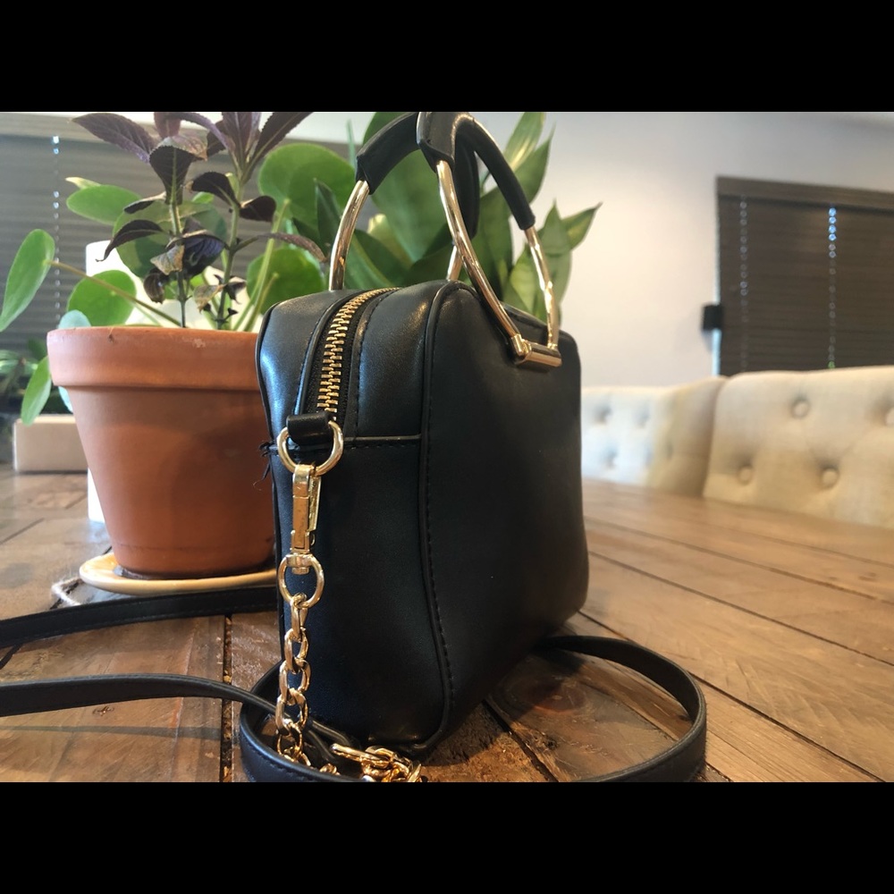 Purse - Picture 3 of 4